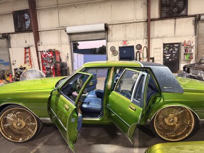 Pretty Mf ( Chevy Caprice Brougham LS)